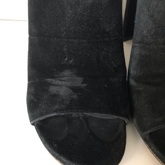 Stuart Weitzman mule heels - Picture 4 of 4